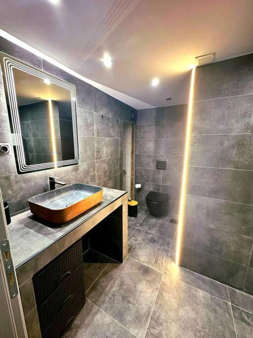 Sevi House Suite Tesalonika Bagian luar foto